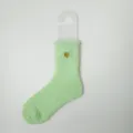 Gemütliche dicke korallenfleece-socke in minzgrün mit goldener herz-stickerei - Einheitsgröße / Goldherz-Stickerei-Stil / Hellgrün