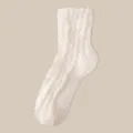 Verdickte weiße Korallenfleece-Socken für gemütliches Wohnen und Schlafen im Winter - Einheitsgröße / Milchweiß