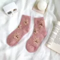 Weiche rosa Korallenfleece-Socken mit süßen Bärenmustern für winterlichen Komfort und Wärme - Einheitsgröße / Altrosa