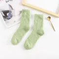 Calcetines para dormir suaves de forro polar coral verde menta para mujer en estilo macaron - Tallas 39-44 / Bottoms / Verde Frijol