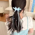 Pince à cheveux papillon bleu clair féerique avec perles en cristal et longs rubans. - Papillon Perlé Ruban - Bleu (27#)