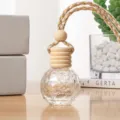 Vista detallada del frasco difusor de perfume para coche de vidrio de 10ml con tapa. - 1 Pieza
