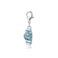 Zilveren karabijnsluiting hanger met een blauw en wit gestreepte flip-flop bedel - Blauw-wit Gestreepte Slippervorm (LXK-DGB975)