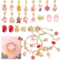 DIY kerstarmband adventskalender set met roze bedeltjes en goudkleurige kralen set - Gouden Armband Set (SDT123) / Goud