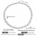 Elegante collar de circonita cúbica de corte marquesa en acero inoxidable plateado e impermeable - Collar (XL32478S) / Plateado