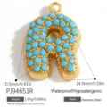 Ciondolo lettera R in acciaio inossidabile dorato con pietre turchesi, 14,9mm - Alfabeto R (PJ94651R)