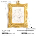 Colgante de marco de fotos vintage de acero inoxidable dorado con dibujo de beso. - Estilo Marco de Fotos Beso Pareja (PJ94458)