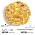 Pendentif zodiaque Lion en acier inoxydable doré avec des cristaux colorés - Lion (PJ94433)