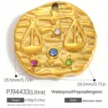 Pendentif Balance en acier inoxydable plaqué or 18k avec strass brillants multicolores - Balance (PJ94433)