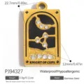 Vergulde roestvrijstalen Knight of Cups tarot hanger met kristallen en emaille details - Ridder van Bekers (PJ94327)
