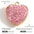 Herzanhänger aus vergoldetem Edelstahl mit rosa Kristallen für die Schmuckherstellung - Herzstil (PJ94346A) / 13.1x11.2mm / Rosa