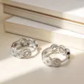 Pendientes de aro vintage de plata S925 con diseño de moneda china y detalles de circonita - Plata 925 / Plateado