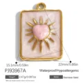 Pendaglio quadrato in acciaio inossidabile dorato con cuore rosa e raggi di sole - Pendente Quadrato a Cuore Raggiante (PJ93967A)