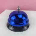 Campana de llamada de servicio de metal azul con base negra para mostrador de hotel. - Azul brillante 6,5 cm