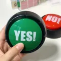 Juguete de botón de sonido interactivo sí no zumbador gadget de escritorio divertido - YES / Verde