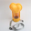 Tragbare Hunde Wasserflasche mit Gurt fuer Outdoor Haustier Trinkbecher Wanderung - Knochen Tragbare Wasser- und Futterflasche / Orange