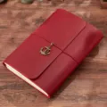 Vintage Leder Reisetagebuch Notizbuch mit Anker Anhänger für kreatives Schreiben und Notizen - A5-Modell / Crazy Horse Weinrot