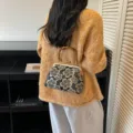 Elegant black embroidered floral shell bag with vintage bamboo handle and gold chain - Bamboo Handle Style / Black