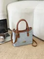 Sac seau en denim bleu clair avec poignées en cuir marron pour les trajets quotidiens décontractés - Marron Bleu (Sac Seul)