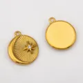 Colgante de sol y luna en acero inoxidable chapado en oro 18K para creación de joyas DIY - Sol y luna / 4 Piezas/Paquete (18x21.5mm)