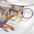 Colorful candy-colored painted steel wire keychains with screw connectors for luggage tags - 15cm (10 Pieces/Pack) / Multicolor