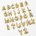 Vergoldete Buchstaben Anhänger mit funkelnden Mikro Pave Steinen für modische Halsketten. - Buchstabe A Anhänger