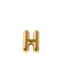 Close-up van een gouden puffy letter H bedel hanger, ideaal voor DIY sieraden en armbanden. - Letter H