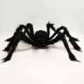 Große 75cm schwarze behaarte Spinne Halloween Deko mit glühend roten Augen und Beinen - Schwarzes Pelz-Modell