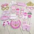 Rosa Baby Shower Fotorequisiten Set für Mädchen mit IT'S A GIRL Schildern und Glitzerkronen - Neues Schleifen-Mädchen