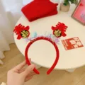 Diadema roja del Año Nuevo Chino con caracteres de la suerte y flecos brillantes - Diadema Roja Bendición de Primavera / Talla única
