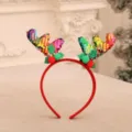 Festliches rotes Weihnachts-Haarband mit bunten Rentiergeweihen aus Pailletten. - Pailletten Buntes Geweih Stil (5780282400493)
