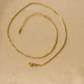 Goldene Boxketten Halskette, elegante Edelstahl Schlüsselbeinkette mit Karabiner und Verlängerung. - Venezianerkette (40+5 cm)