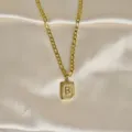 Goldener Edelstahl Buchstabe B Anhänger Halskette Modischer Schick Trend Schmuckartikel - Buchstabe B / Gold