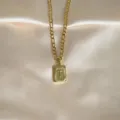Goldene Edelstahl Halskette mit Buchstabe T Anhänger und Figaro Kette, modischer Hip-Hop Schmuck - Buchstabe T / Gold