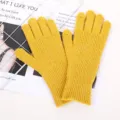 Koreaanse effen gebreide handschoenen voor dames in de herfst en winter touchscreen. - Middellange verticale strepen - Geel