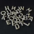 Silberne Buchstaben Anhänger kupferversilbert Alphabet Ketten DIY Schmuck Accessoires - Buchstabe A Anhänger Ohne Kette / Silber
