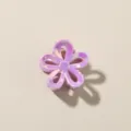 Mini molletta per capelli a fiore viola iridato da 2,5 cm con finitura perlata lucida - Viola Chiaro Perlato