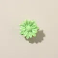 Mini molletta per capelli a forma di margherita da 2,5 cm in verde lime per frangia - Stile Margherita / 2.5cm / Verde Erba Perlato
