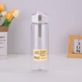 Transparente minimalistische Kunststoff-Wasserflasche mit weißem Deckel und Hitzebeständigkeit - 800ML / Weiß