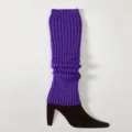 Violetter Strick Beinwärmer Detailansicht, gemütliche Wintersocken für stilvollen Look. - Einheitsgröße / Lila