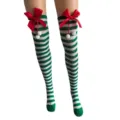 Weihnachtliche rot-grüne gestreifte Overknee-Socken mit großer Schleife und Bommeln. - Einheitsgröße / Grün-weiße Streifen / Rote Schleife / Bommel
