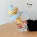 Große 1200ml Kunststoff-Strohhalm-Trinkflasche mit Griff für Tee und Früchte - 1200ml / Blau