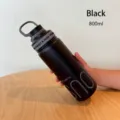 800ml mattschwarze 316 Edelstahl-Sportwasserflasche mit einem praktischen Griff - 800ML / Schwarz