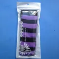 Calze alte a righe nere e viola, calze lunghe alla moda per l'uso quotidiano in ogni occasione. - Taglia unica / Righe Larghe Viola e Nere
