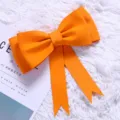 Levendige oranje extra grote schuimrubberen strik taarttopper voor verjaardagsdecoratie - Oranje
