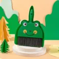 Cute green frog mini desktop broom and dustpan set for kids table cleaning tool 23x18cm - Frog / Green