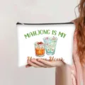 Gedetailleerde weergave van een polyester make-uptas met Mahjong Is My Happy Hour. - Wit (Mahjong Is My Happy Hour)