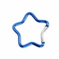 Moschettone a stella in alluminio blu, simpatico portachiavi pentagramma per zaino. - Blu