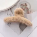 Elegant soft fuzzy plush hair claw clip in khaki tan color for autumn winter styles - 11cm / Khaki