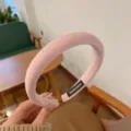 Stylish soft pink wide padded headband featuring a high crown French design for women - Fine Style / Pink